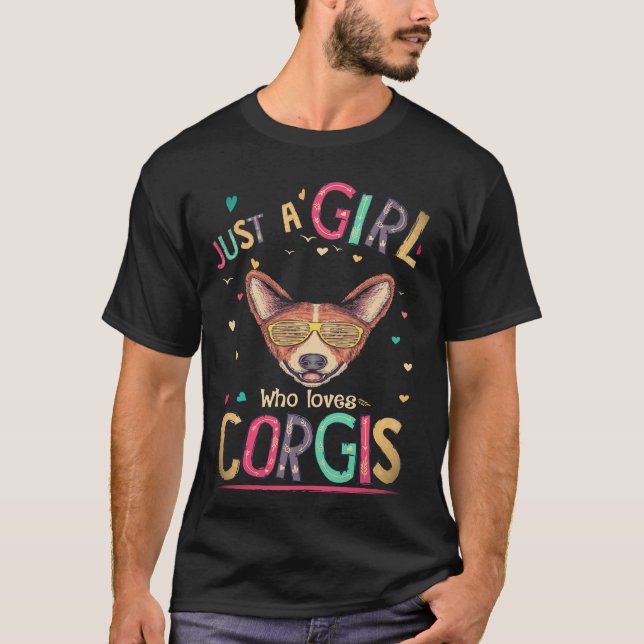 16 Bara en tjej som älskar Corgi T Shirt (Framsida)