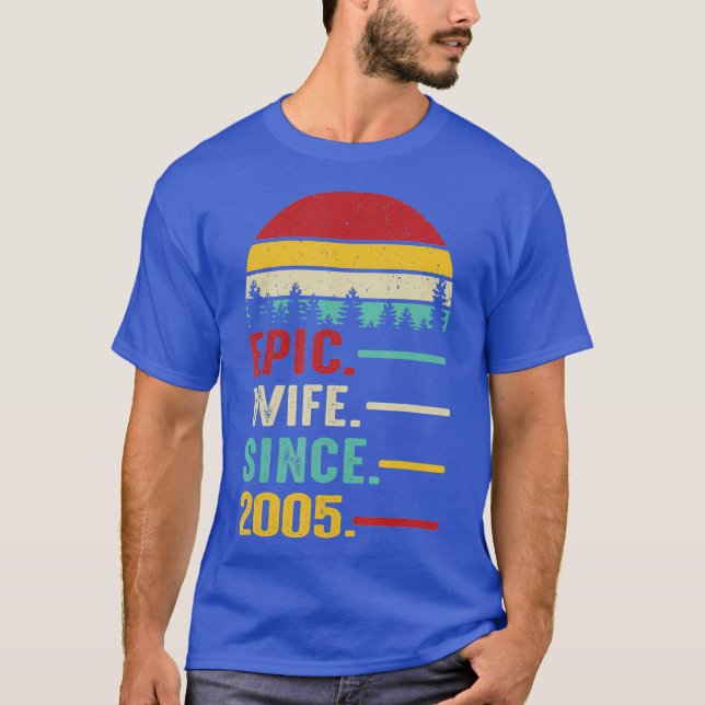 16:e Bröllop-årsdagen för hennes Epic-fru T Shirt (Framsida)