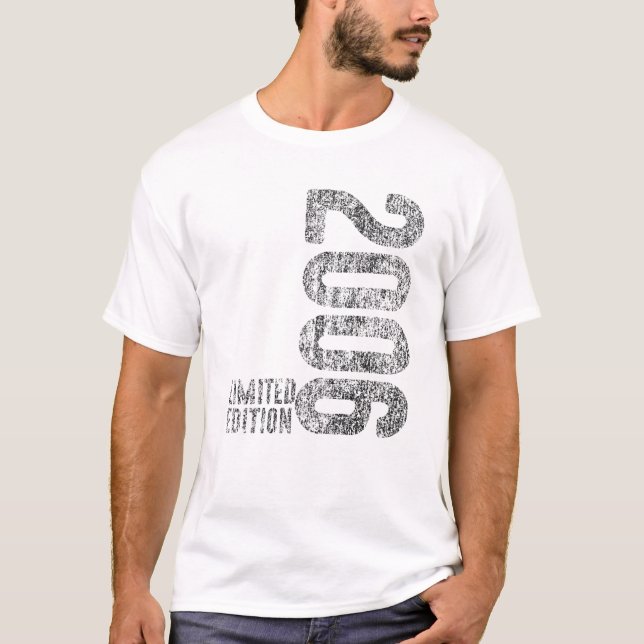 16:e födelsedag 16 år 2006 Funny Gift T Shirt (Framsida)