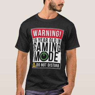 16:e födelsedagstorgon för 16 år gamla spelare t shirt