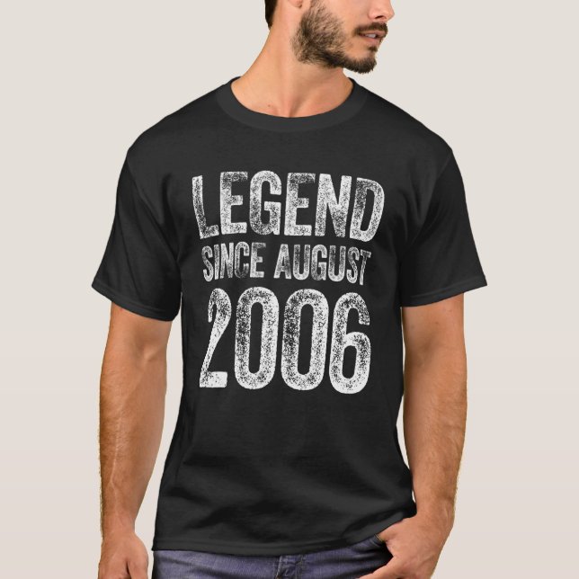 16Th Birthday August Born 16 Years Legend Since 20 T Shirt (Framsida)