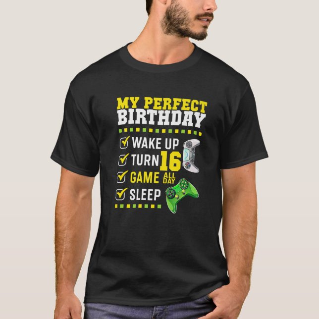 16Th Birthday Party Perfect For Gamer 16 Years Old T Shirt (Framsida)