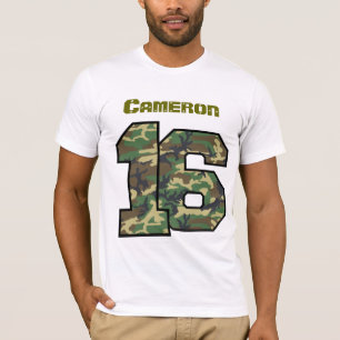 16th Födelsedag Camo ett årsanpassningsbarnamn T-shirt