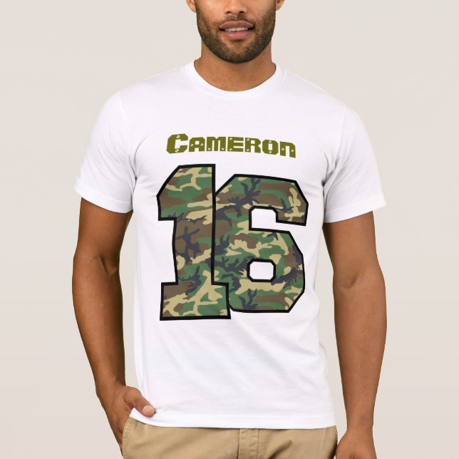 16th Födelsedag Camo ett årsanpassningsbarnamn T-shirt (Framsida)