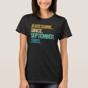 17 år gammal Fantastisk sedan september 2005 17 9 T Shirt