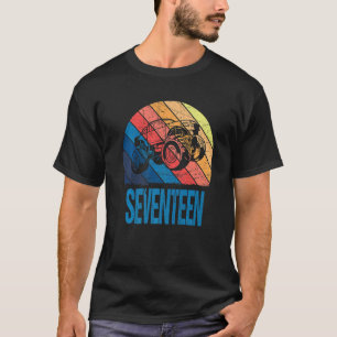 17-åriga 17:e födelsedagstidningen Monster Lastbil T Shirt