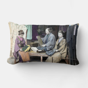 1870 Fabric Dealer of Japan Lumbarkudde