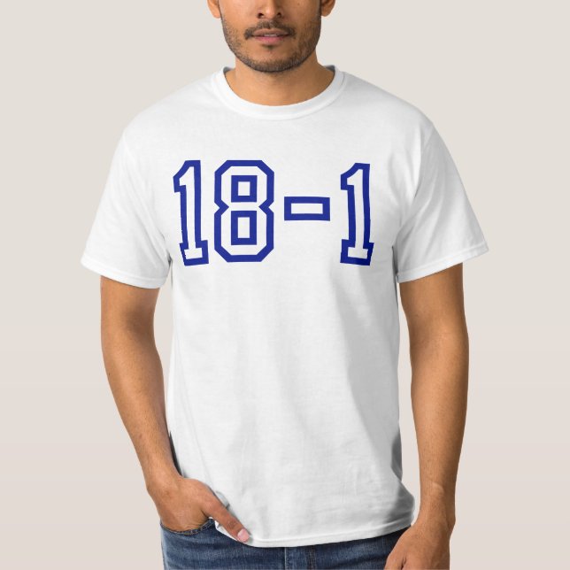 18-1 t-skjorta tee (Framsida)