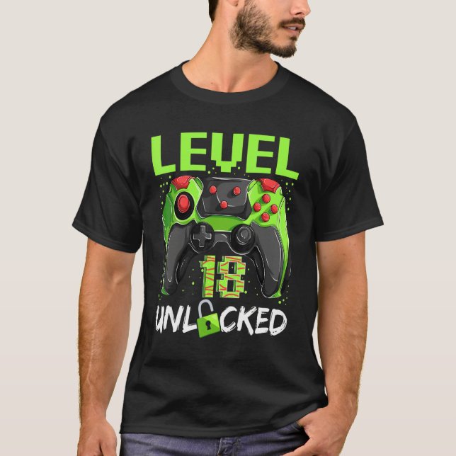 18 år Gamer Man Birthday Level 18 olåst T Shirt (Framsida)