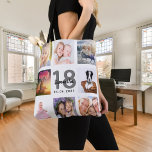 18-årsdag anpassningsbar fotokollage Flicka vit Tygkasse<br><div class="desc">En unik gåva till en flickas artonde födelsedag,  som firar hennes liv med en kollage av åtta egna foton,  bilder. Anpassa och lägg till hennes namn,  18 år och ett datum. En vit chic bakgrund. Grått och svart brev och nummer. Namn är skrivet med ett modernt handskript i stil.</div>