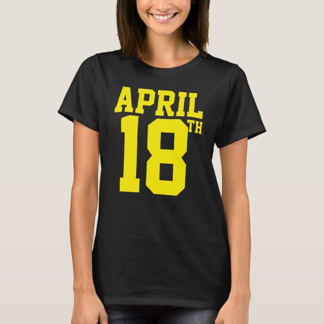18:e april-skjortan t-shirt (Framsida)