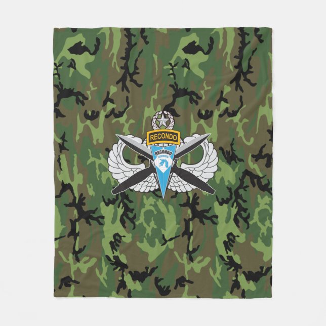 18:e flygburen kåren Recondo Camo Fleece Blanket (Framsidan)
