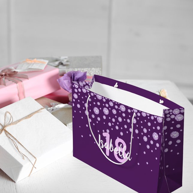 18:e födelsedag lila monogram namn diamanter (Skapare uppladdad)