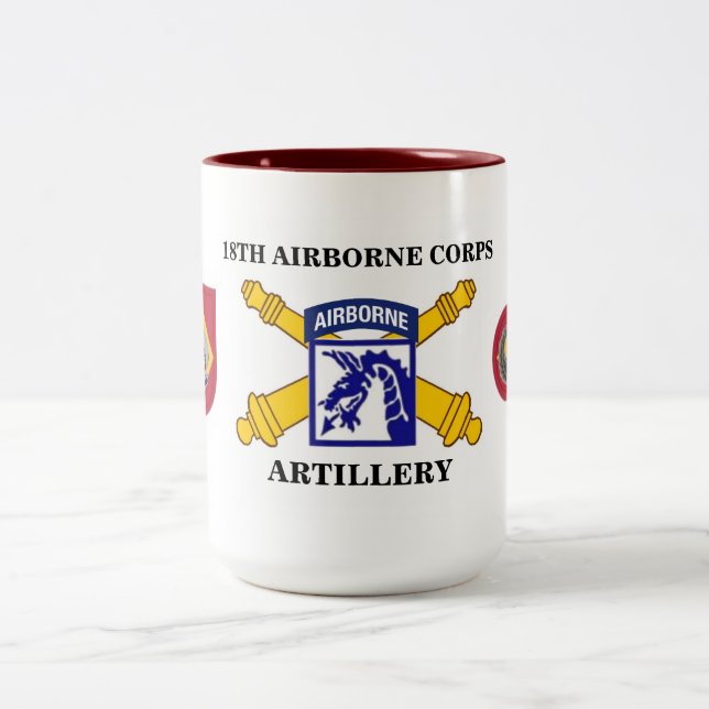 18:e LUFTBORNEN CORPS ARTILLERY MUGG (Center)