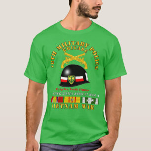 18:e MP Brigade Helmet Vietnam w SVC T Shirt