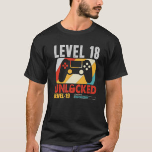 18:e videospelarens födelsedag på 18:e upplåsta F- T Shirt