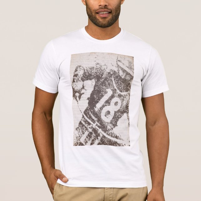 18 T-SHIRT (Framsida)