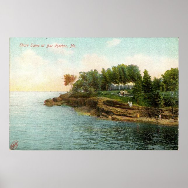 1909 Shore Scene vid Pub Harbour, Maine Poster (Framsidan)