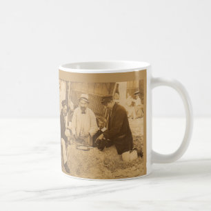 1914 roligt på stranden RPPC Kaffemugg