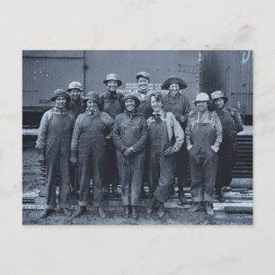 1918 Women Laborers Union Pacific Railroad Vykort