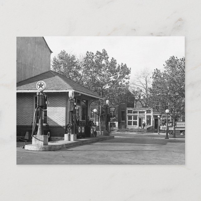 1925 Gas Station Vykort (Framsida)