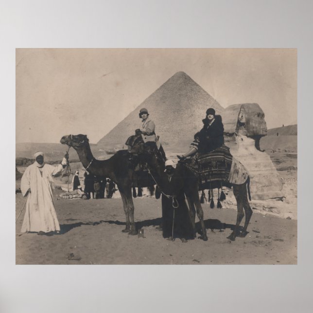 1930 Flapper Girls på kamelers Egypten Pyramids Sk Poster (Framsidan)