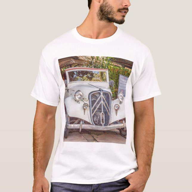 1934 Citroen Traction Avant Classic car T Shirt (Framsida)