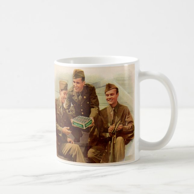 1940-tal WWII-reklam soldater med godis hemifrån Kaffemugg (Höger)