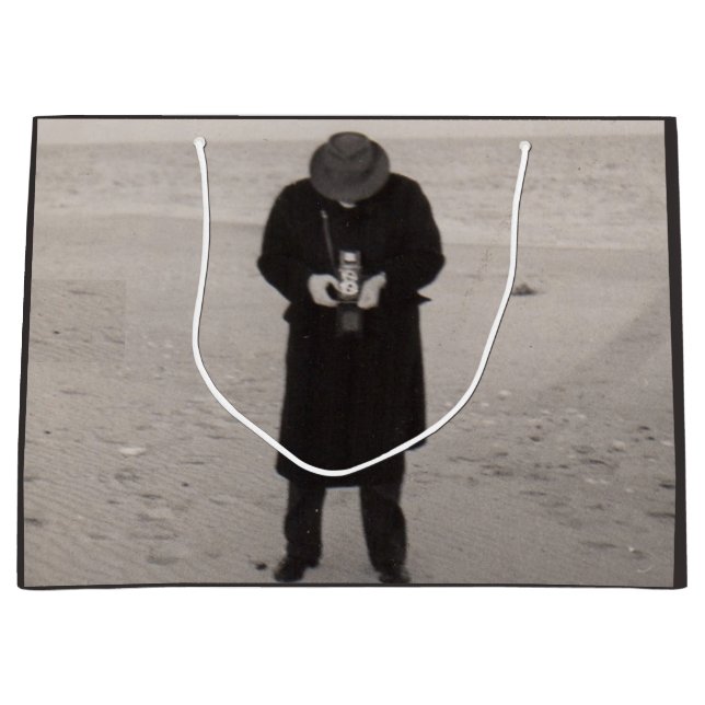 1940-talets fotograf på stranden (Framsidan)