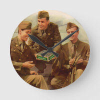 1940-talets WWII-soldater med godis hemma