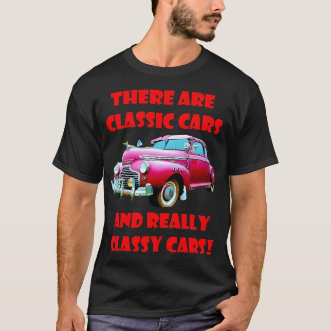 1946 CHEVROLET TVÅ ANPASSADE RODSKLASSIFICERADE EL T SHIRT (Framsida)