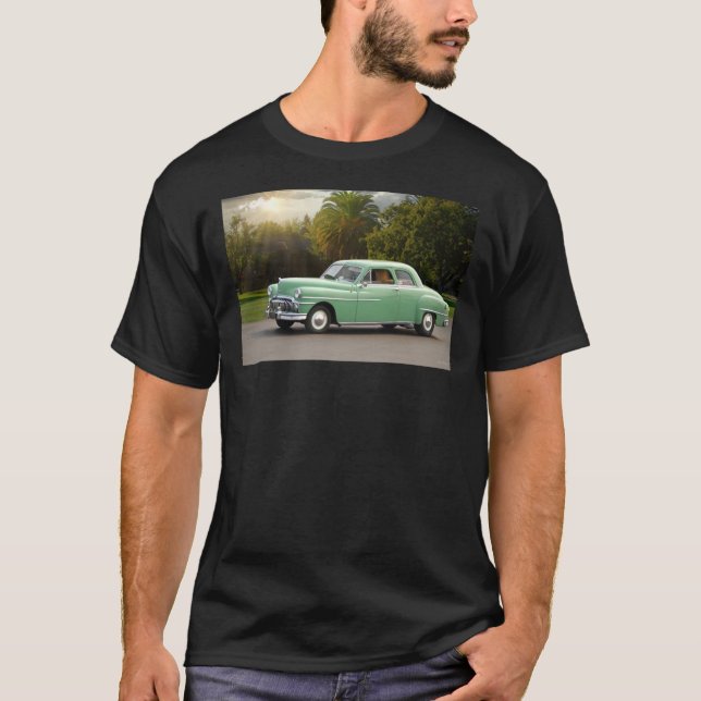 1950 DeSoto Deluxe Club Coupe Classic T-Shirt (Framsida)
