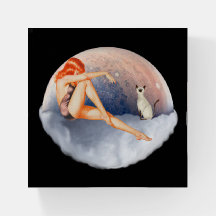 1950 Pin Up Girl with Jupiter Stigning