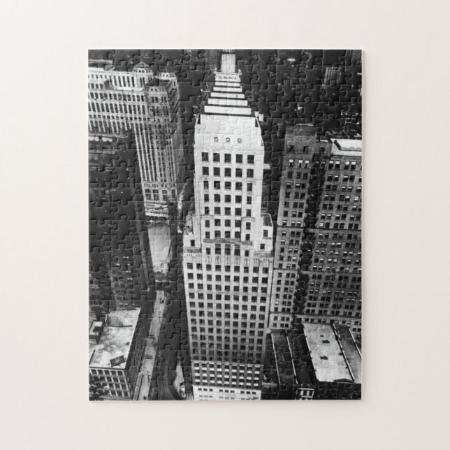 1960:  En antenn beskådar av en Chicago skyscraper Pussel (Vertikal)
