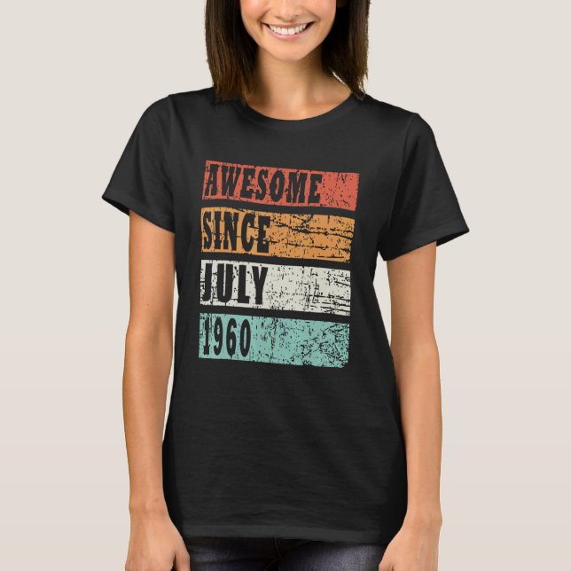 1960 född i juli retro idé 1 t shirt (Framsida)