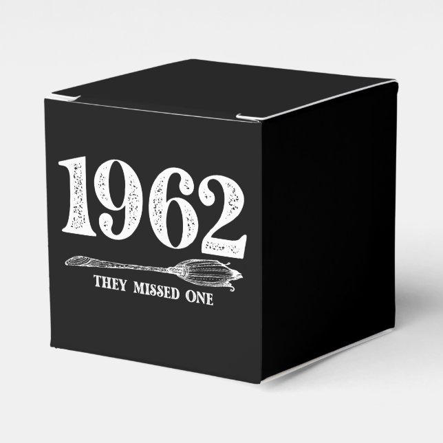 1962 missade de en Salem Witch Halloween Presentaskar (Framsidan Sidan)