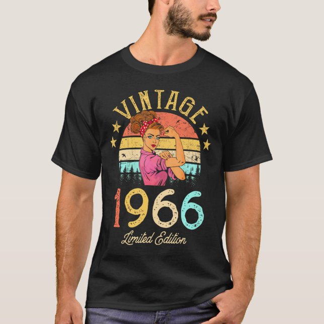 1966 ingiven 1966, 56:e födelsedagen Kvinnor 56 år T Shirt (Framsida)