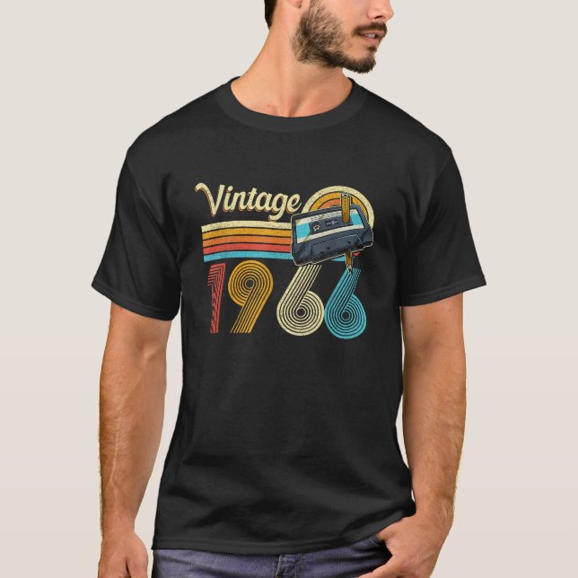 1966 Tillverkad 1966 Design För 60 Årig Present T Shirt (Framsida)