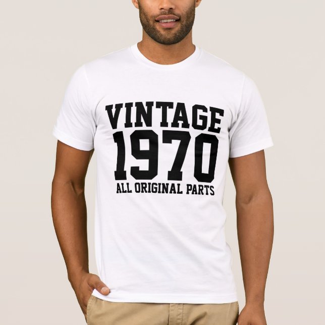1970-VINTAGES T-shirts med BIRTHDAY (Framsida)
