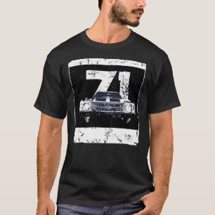 1971 Chevelle Grill View T Shirt Classic T-Shirt