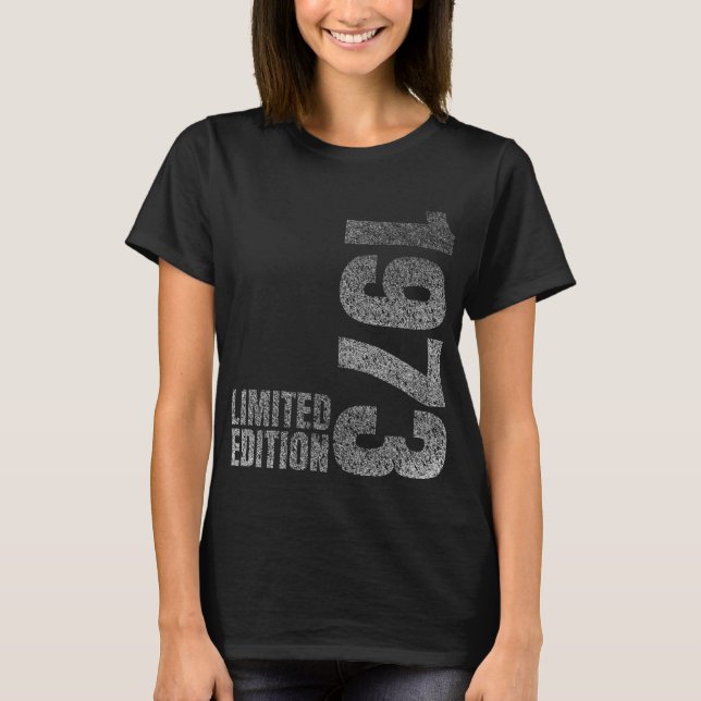 1973 Born birthday present T Shirt (Framsida)