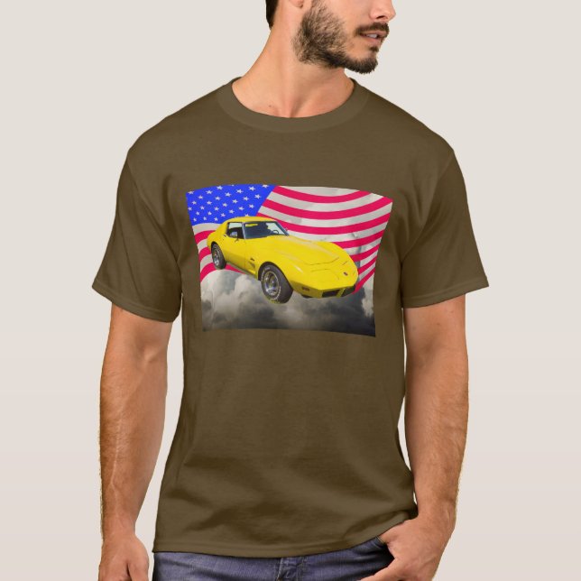 1975 Corvette Stingray med amerikansk Flagga T-shirt (Framsida)