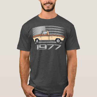 1977 Jordbruk Pickupa Lastbil T Shirt