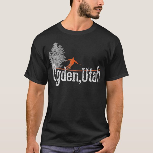 1980s Style Ogden Utah Vintage Skiing T Shirt (Framsida)