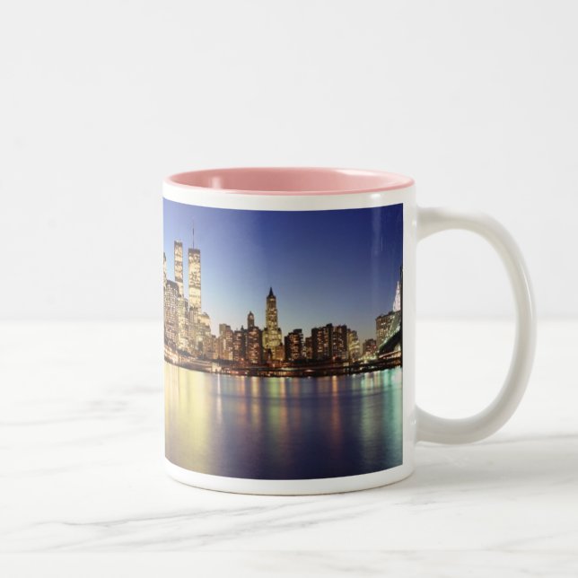 1984_new_york_skyline_! Två-Tonad mugg (Höger)