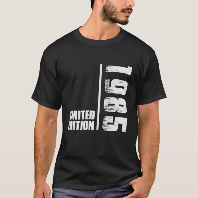 1985 års Begränsada utgåva Manar Födelseåret 1985 T Shirt (Framsida)