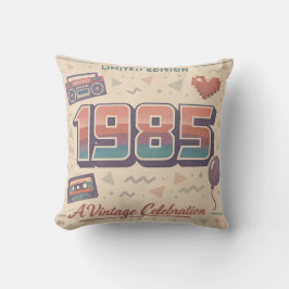 1985 Vintage Birthday Throw Pillow | Limited  Kudde