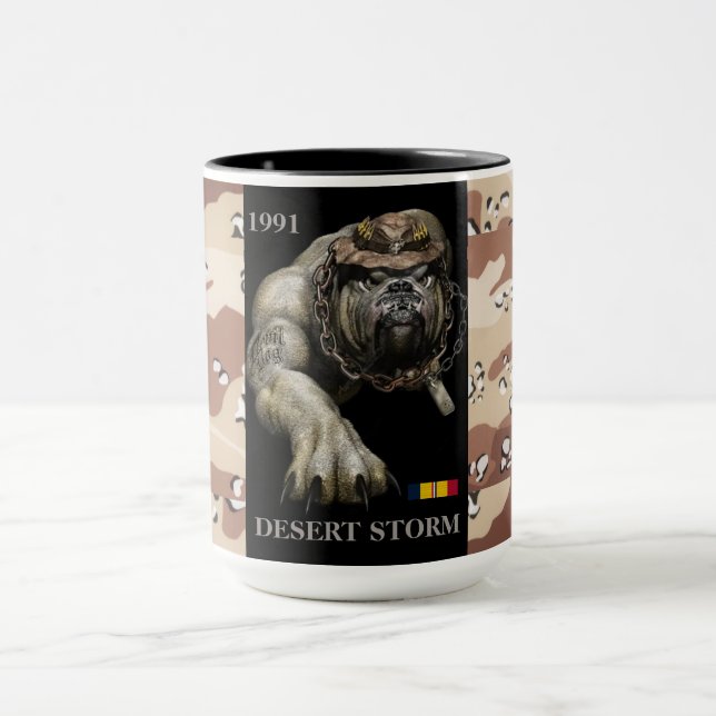 1991 DJÄVULEN HUND COMBAT ACTION DESERT STORM MUGG (Center)