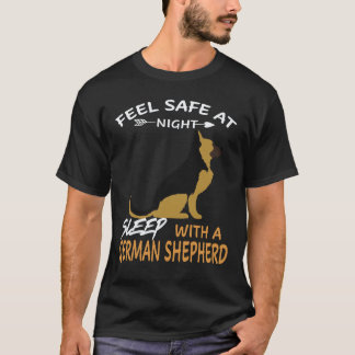 19 Känn dig trygg på natten Sova med en tysherdehu T Shirt