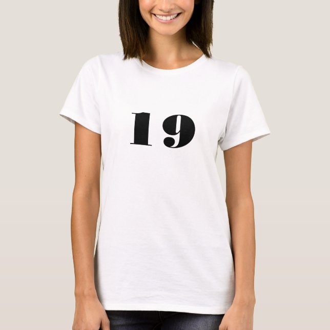 19 T SHIRT (Framsida)
